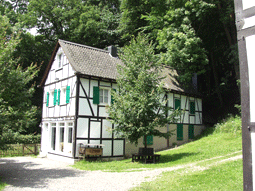 Das Foto zeigt die Schlossbäckerei auf dem Gelände von Schloss Homburg.