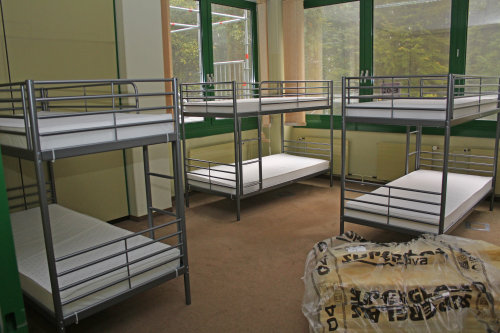 Schlafräume wurden in den ehemaligen Büros der Firma Opfermann hergerichtet (Foto:OBK). 