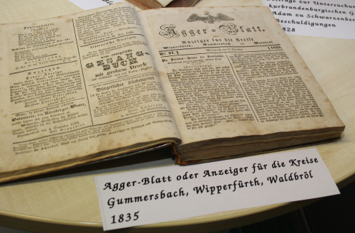 Eine "Agger-Blatt"-Ausgabe aus dem Zeitungsarchiv Jahrgang 1835 (Foto: OBK) 