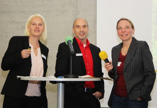 Jens Wolff (Agentur für Arbeit, v.l.), Suse Düring-Hesse (Leiterin des KI) und Yvonne Wagner-Wolff (Jobcenter Oberberg). (Foto: OBK)