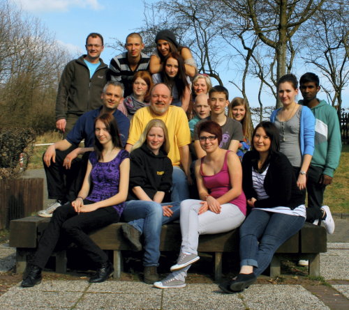 Die erfolgreichen Teilnehmerinnen und Teilnehmer der Jugendleiterschulung und ihre Dozenten (Foto:OBK)