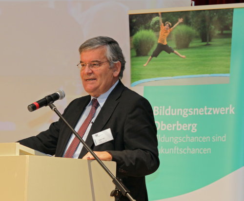 Landrat Hagen Jobi eröffnete die 3. Bildungskonferenz (Foto:OBK)