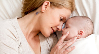Mutter mit Baby (Foto: Zdenka Darula - Fotolia)