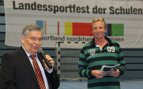 Landrat Hagen Jobi zeigte sich erfreut über die fairen Wettkampf. (Foto: OBK)