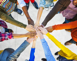 Group of Diverse Multiethnic People Teamwork.  (Foto: Rawpixel - Fotolia)