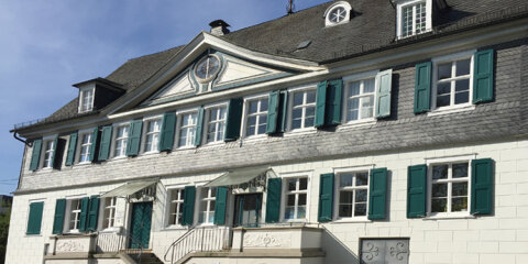 Baumhof_Front_Ansicht